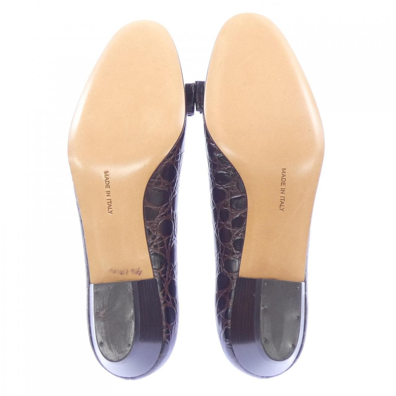 【ヴィンテージ】サルヴァトーレフェラガモ SALVATORE FERRAGAMO VARA パンプス