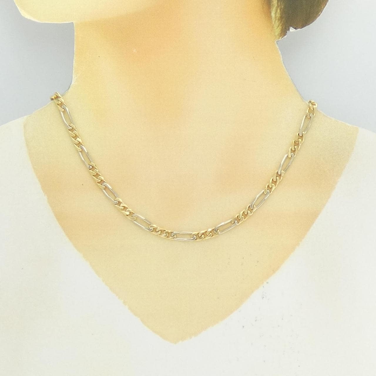 ウノアエレ 750YG/750WG ネックレス