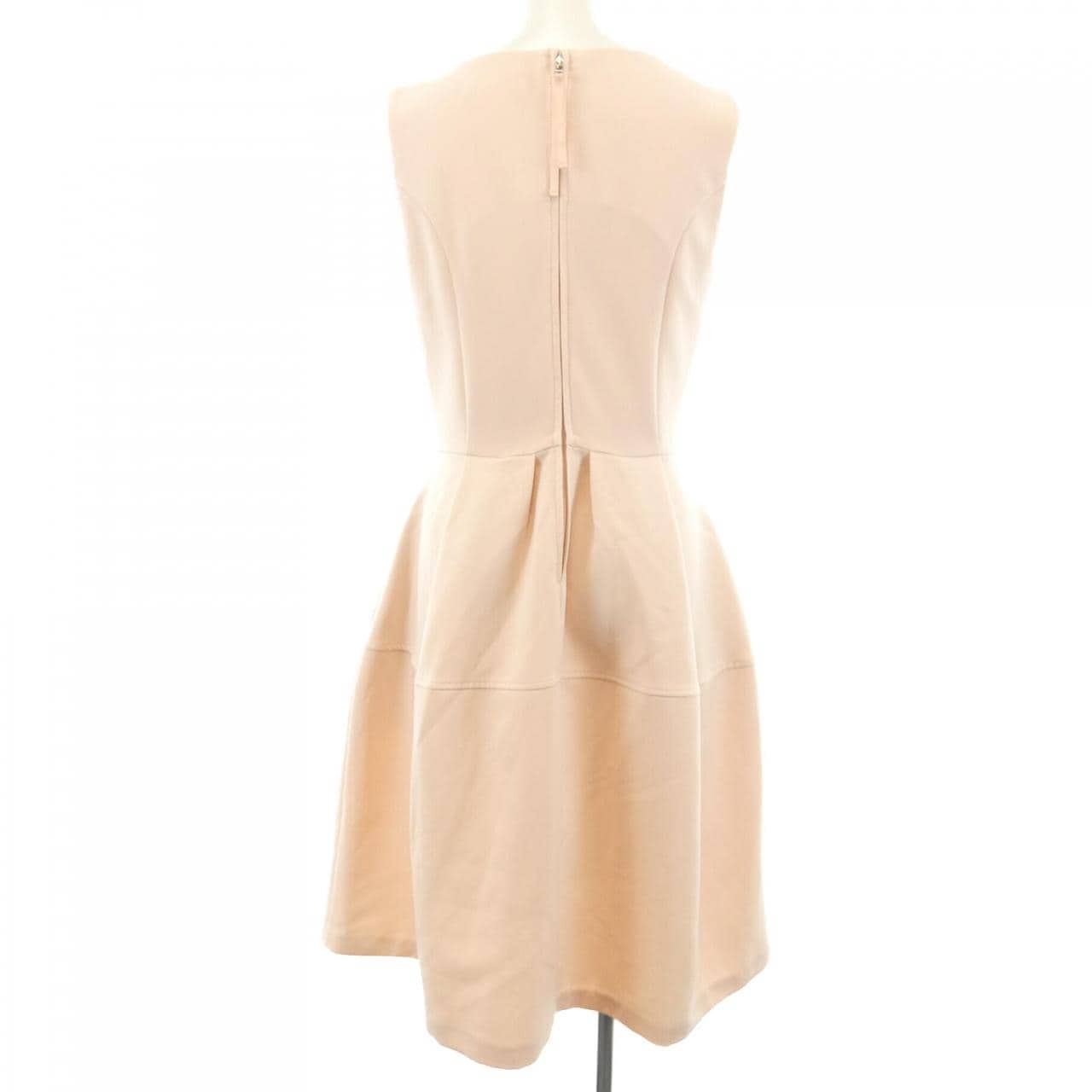 REGINA RISURRE 07-k20a5a ワンピース