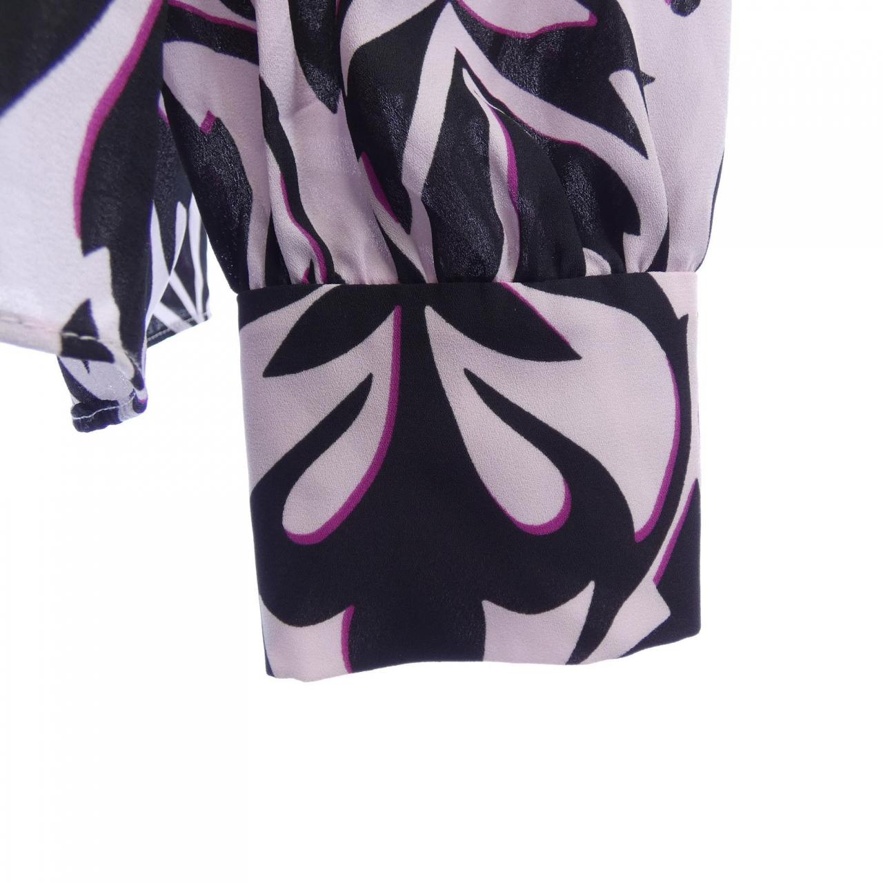 マークケイン MARC CAIN トップス