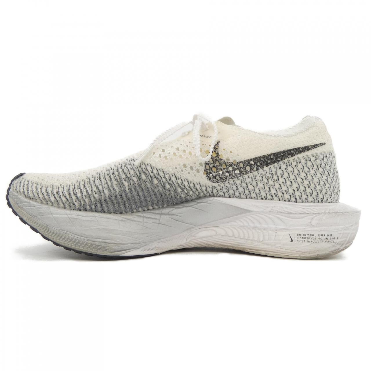 ナイキ NIKE DV4129-100 スニーカー