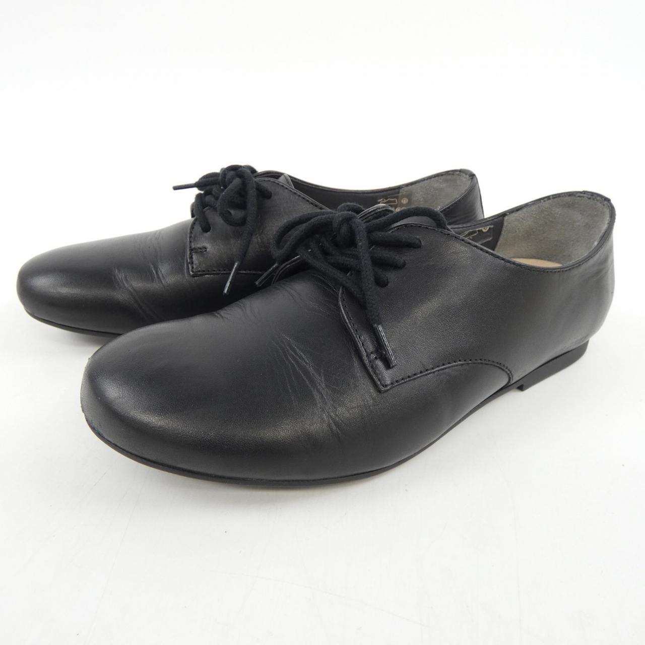 ビルケンシュトック BIRKENSTOCK SAUNDERS シューズ