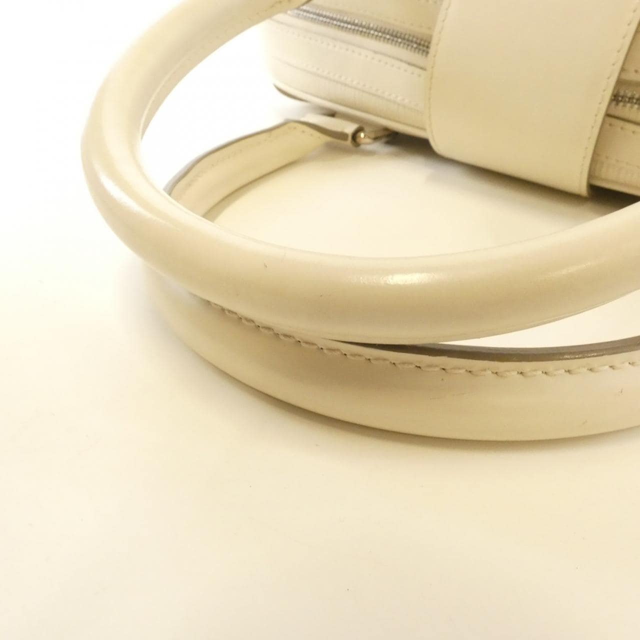 ルイヴィトン エピ ボーリング モンテーニュ GM M5931J バッグ