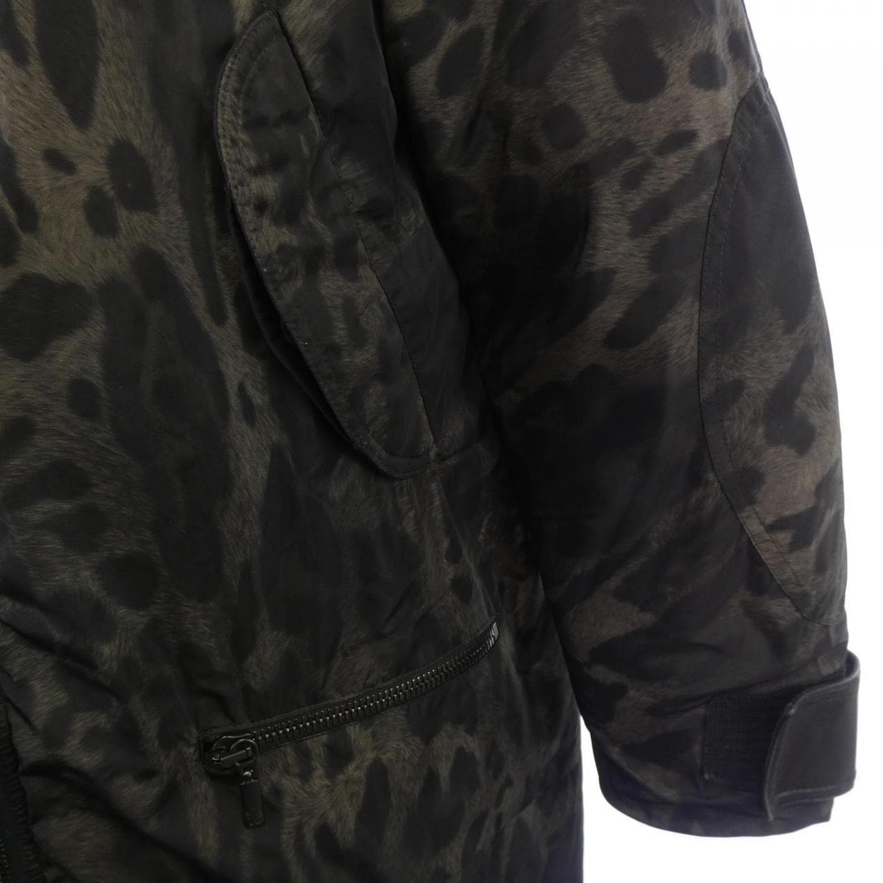 モンクレールガムルージュ MONCLER GAMMEROUGE 21934733880 ダウンコート