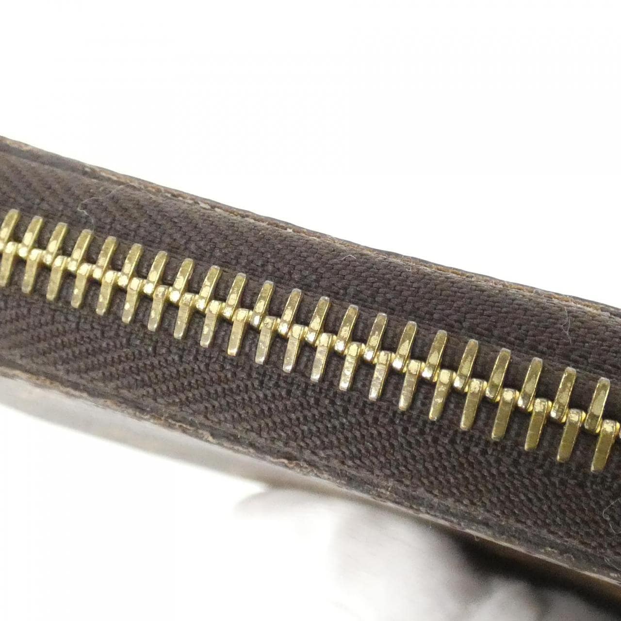 ルイヴィトン モノグラム ジッピー オーガナイザー M62581 財布