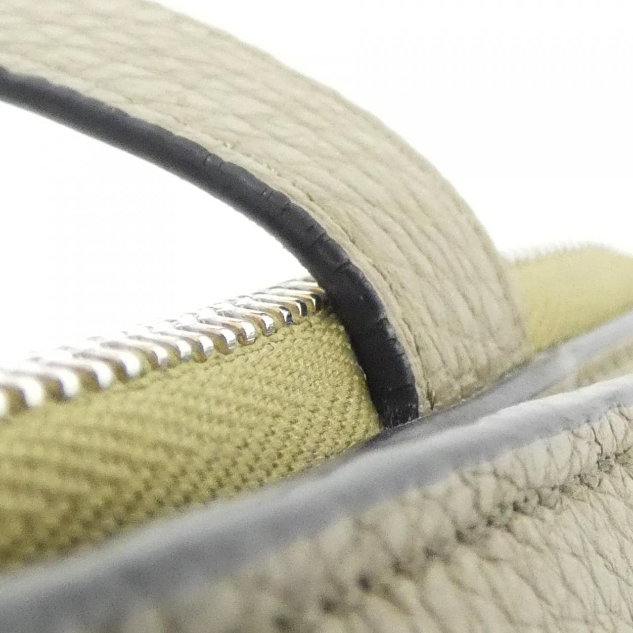 ロエベ C660P30X02 財布