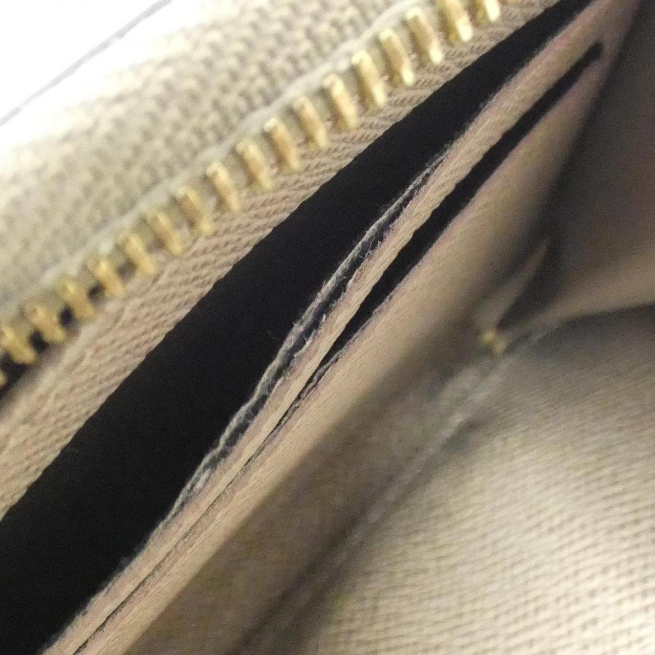 ルイヴィトン エピ ジッピー コインパース M68759 コインケース