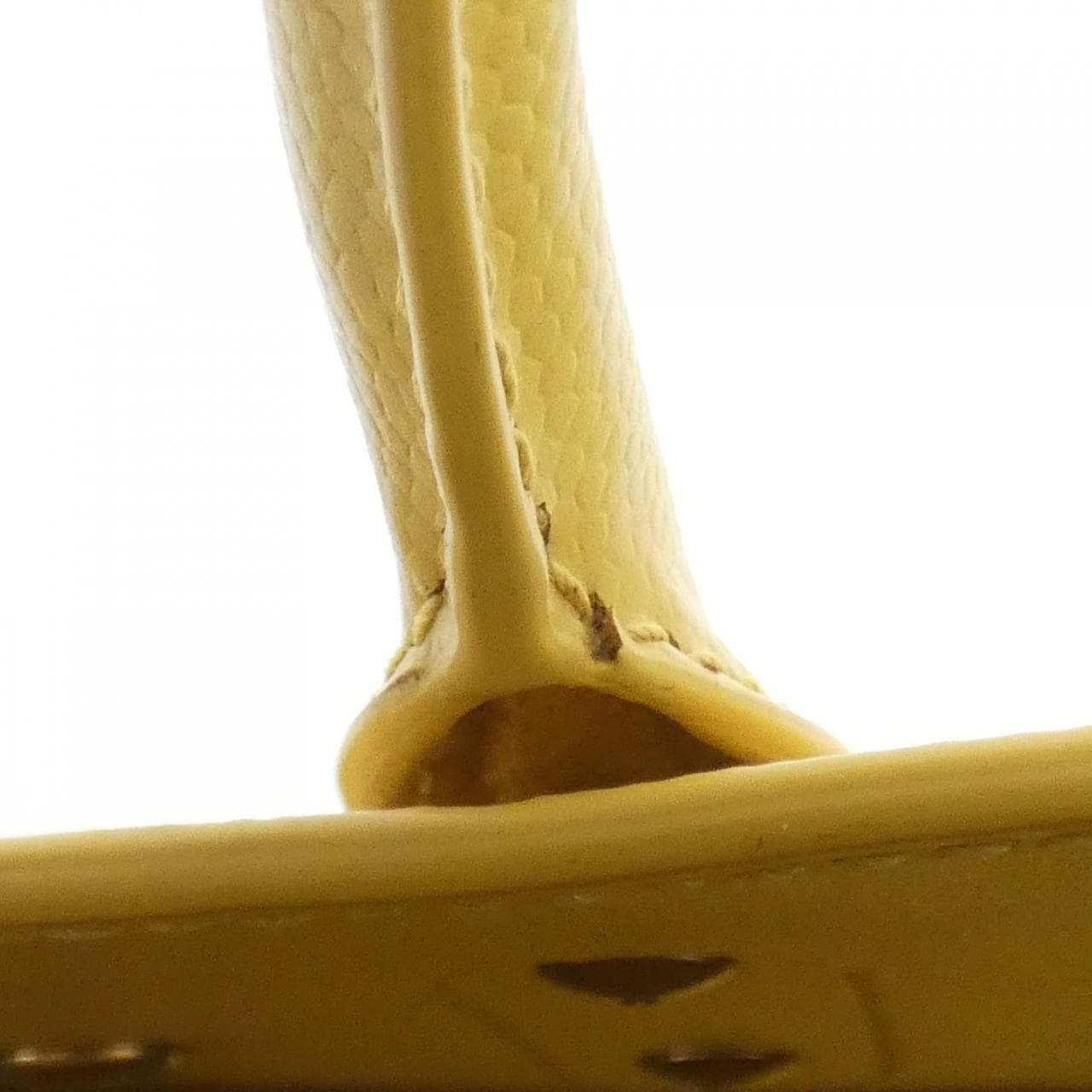 サンローラン サック ド ジュール ナノ 392035 B681N バッグ