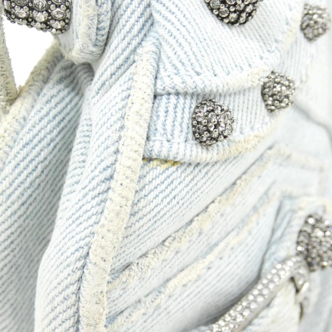 バレンシアガ ル カゴール XS 671309 2AABV ショルダーバッグ