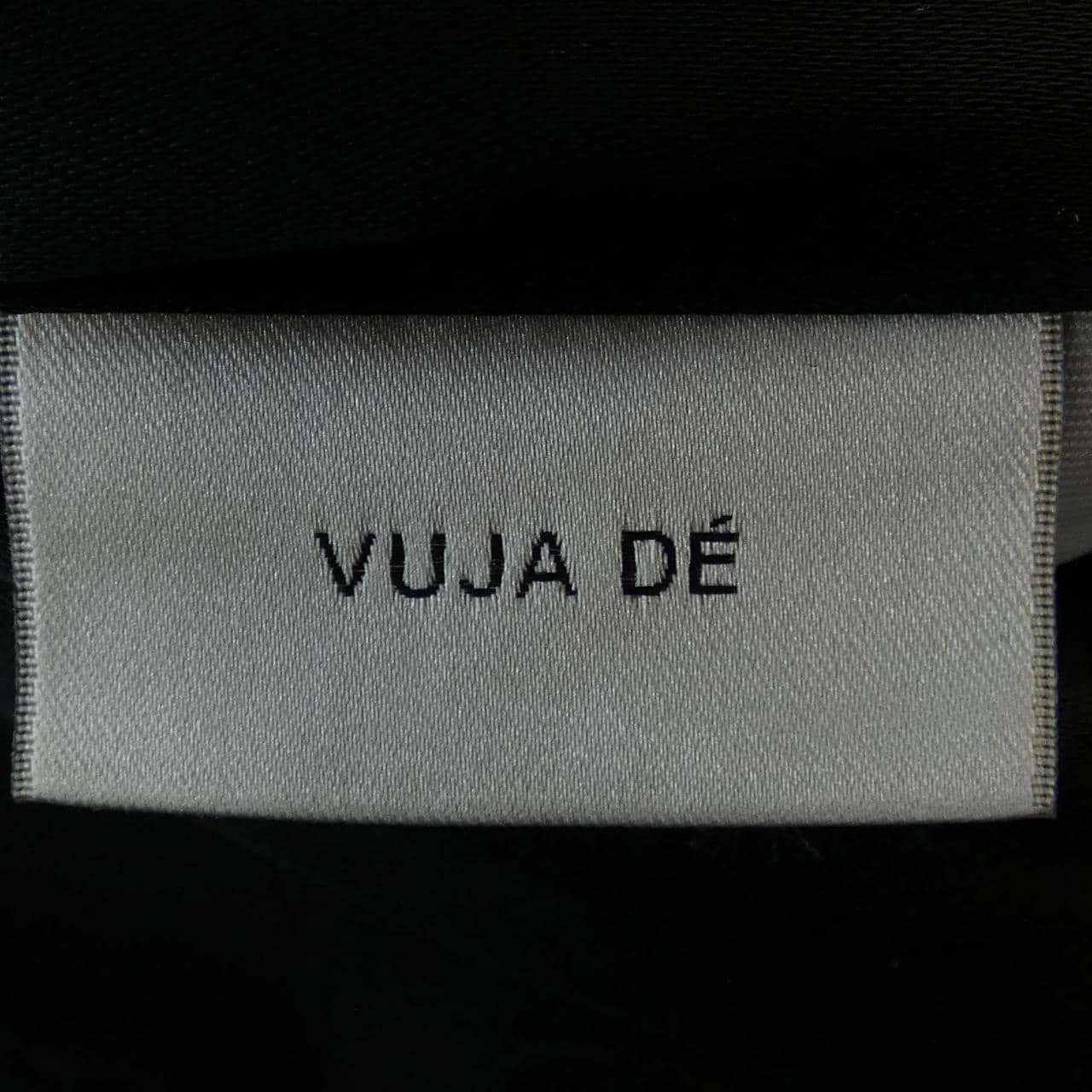 ヴジャデ VUJA DE ブルゾン