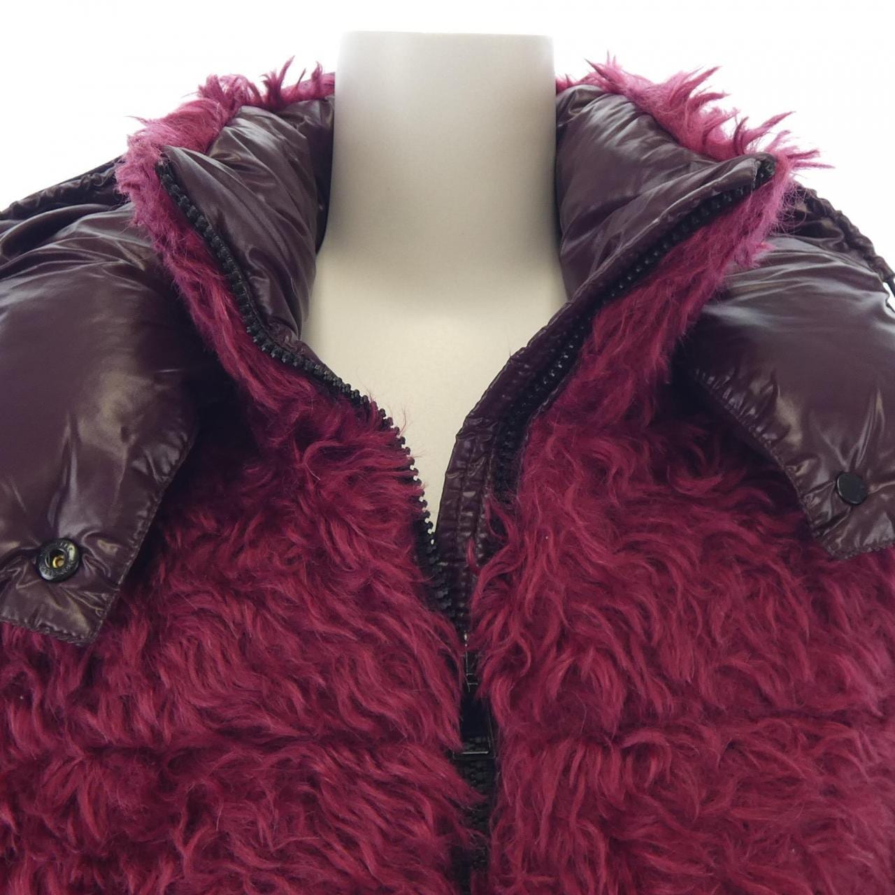 モンクレール MONCLER 549TE BADYP ダウンジャケット