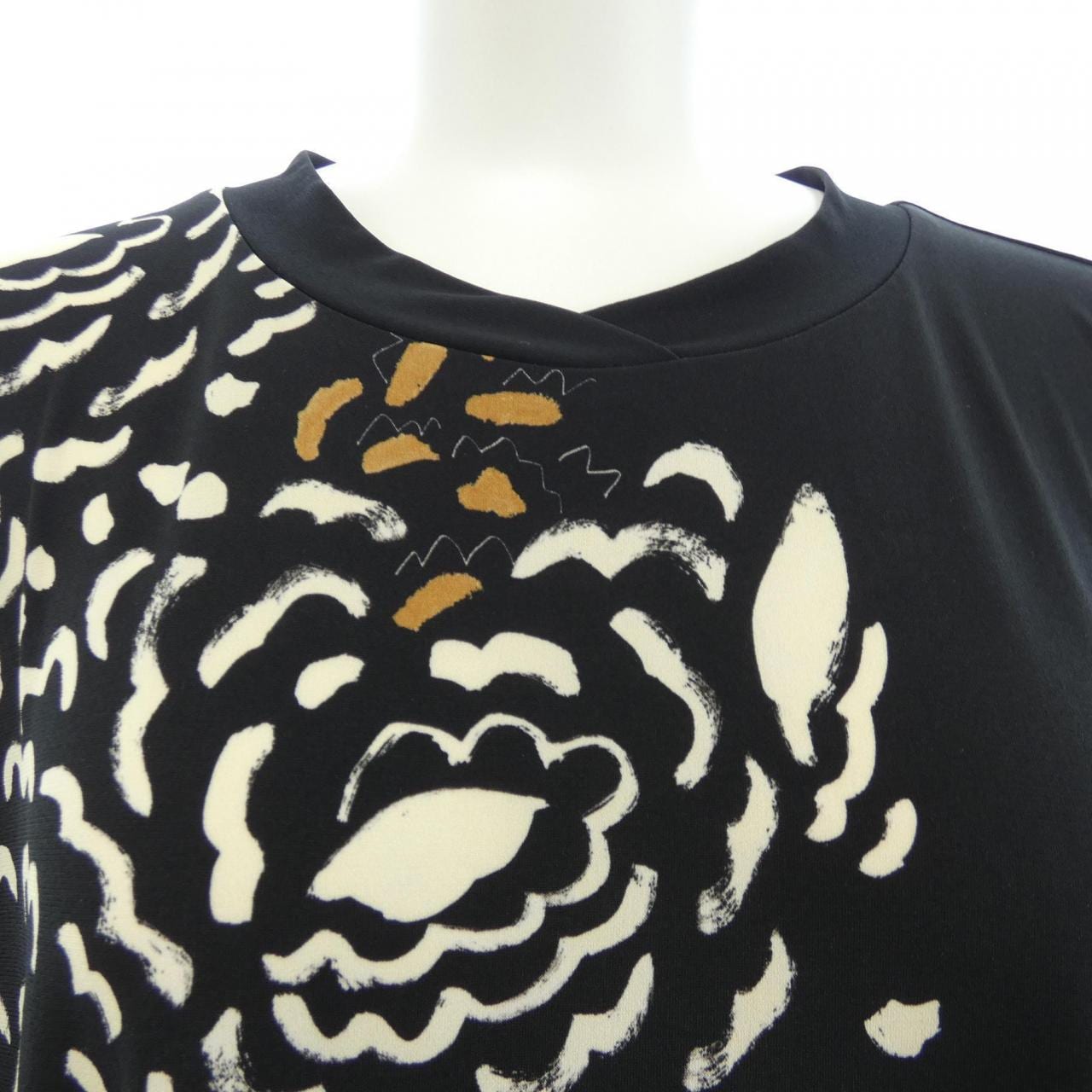 ヒロココシノ HIROKO KOSHINO RHPGC-29490 トップス