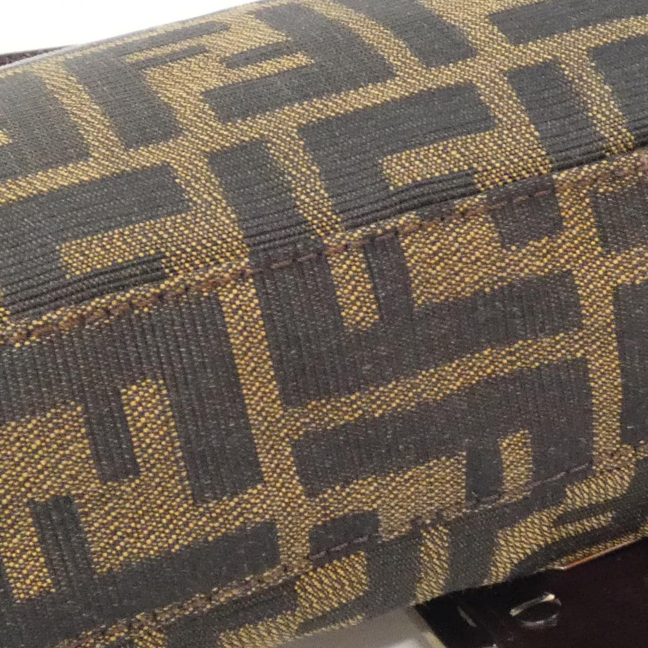 【ヴィンテージ】フェンディ バゲット 26424 ショルダーバッグ