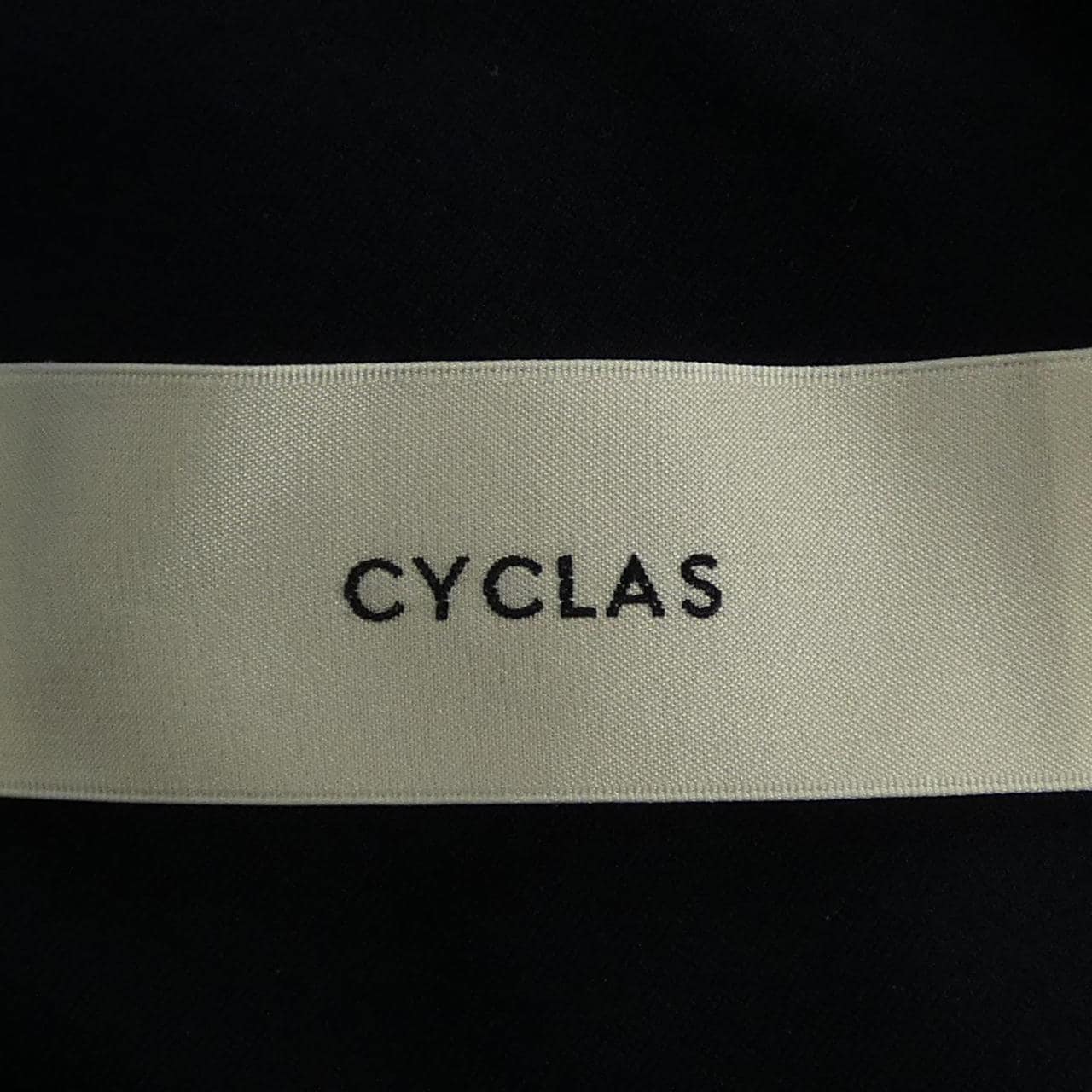 シクラス CYCLAS トップス