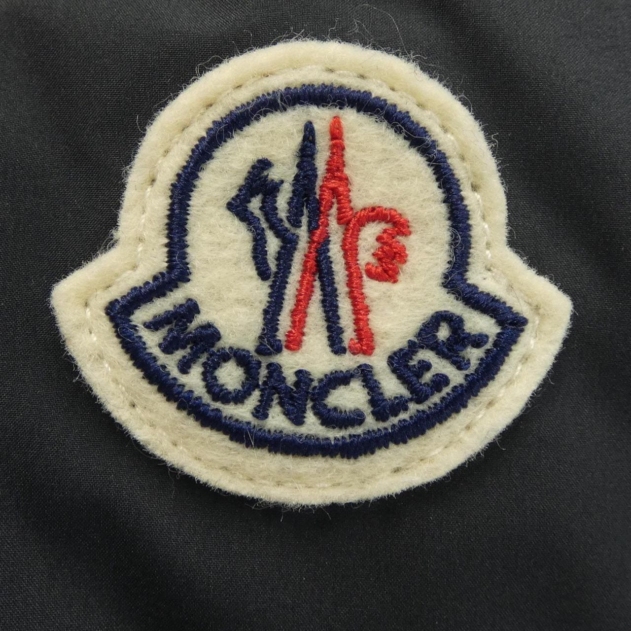 【新品】モンクレール MONCLER ダウンジャケット