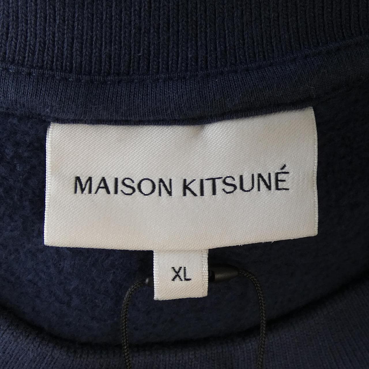 メゾンキツネ MAISON KITSUNE MM00313KM0307 スウェット