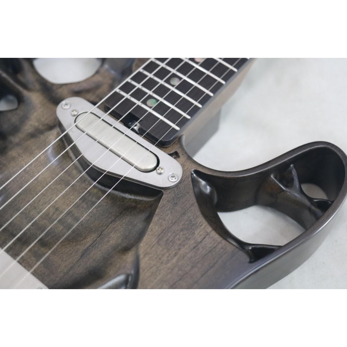 【新品】Ｕ－Ｉ．Ｄ　ＧＵＩＴＡＲＳ　　ＭＡＮＡ　ＯＲＩＧＩＮ