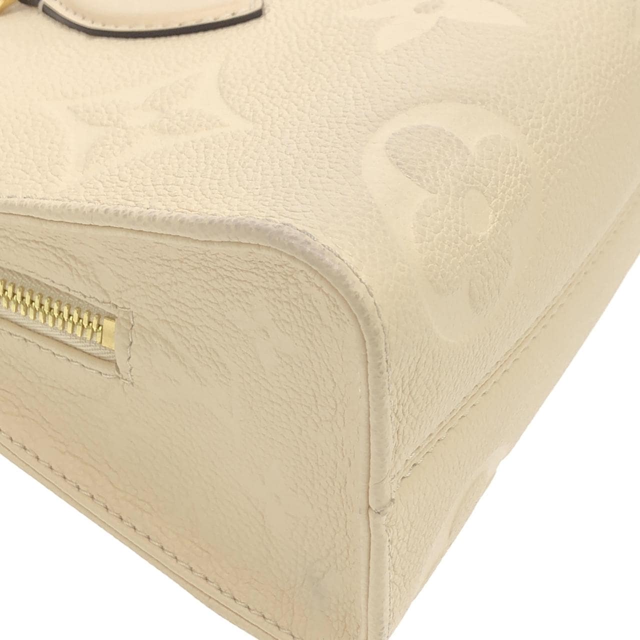 ルイヴィトン モノグラム アンプラント オンザゴーEW M23698 バッグ