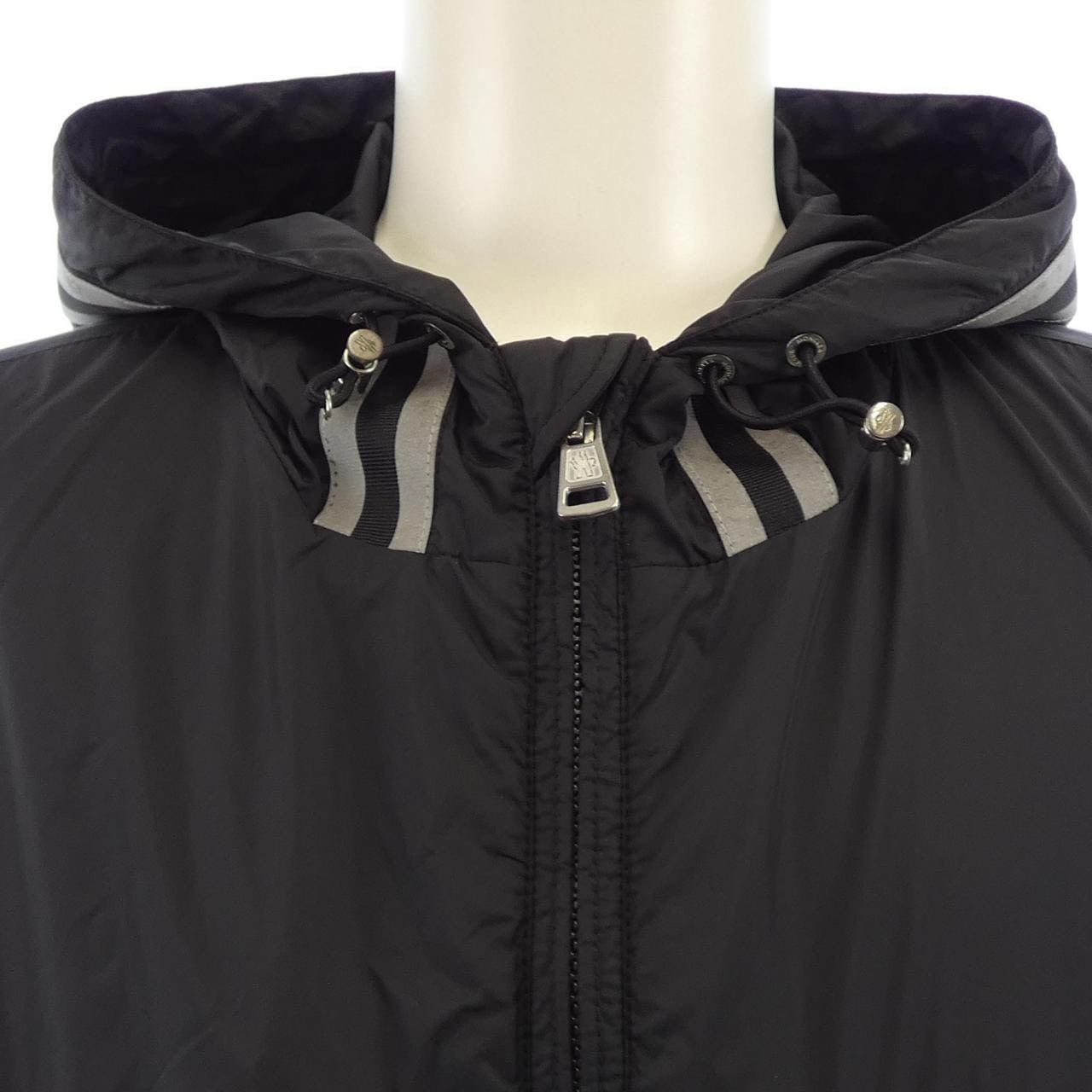 モンクレール MONCLER ABBE ブルゾン