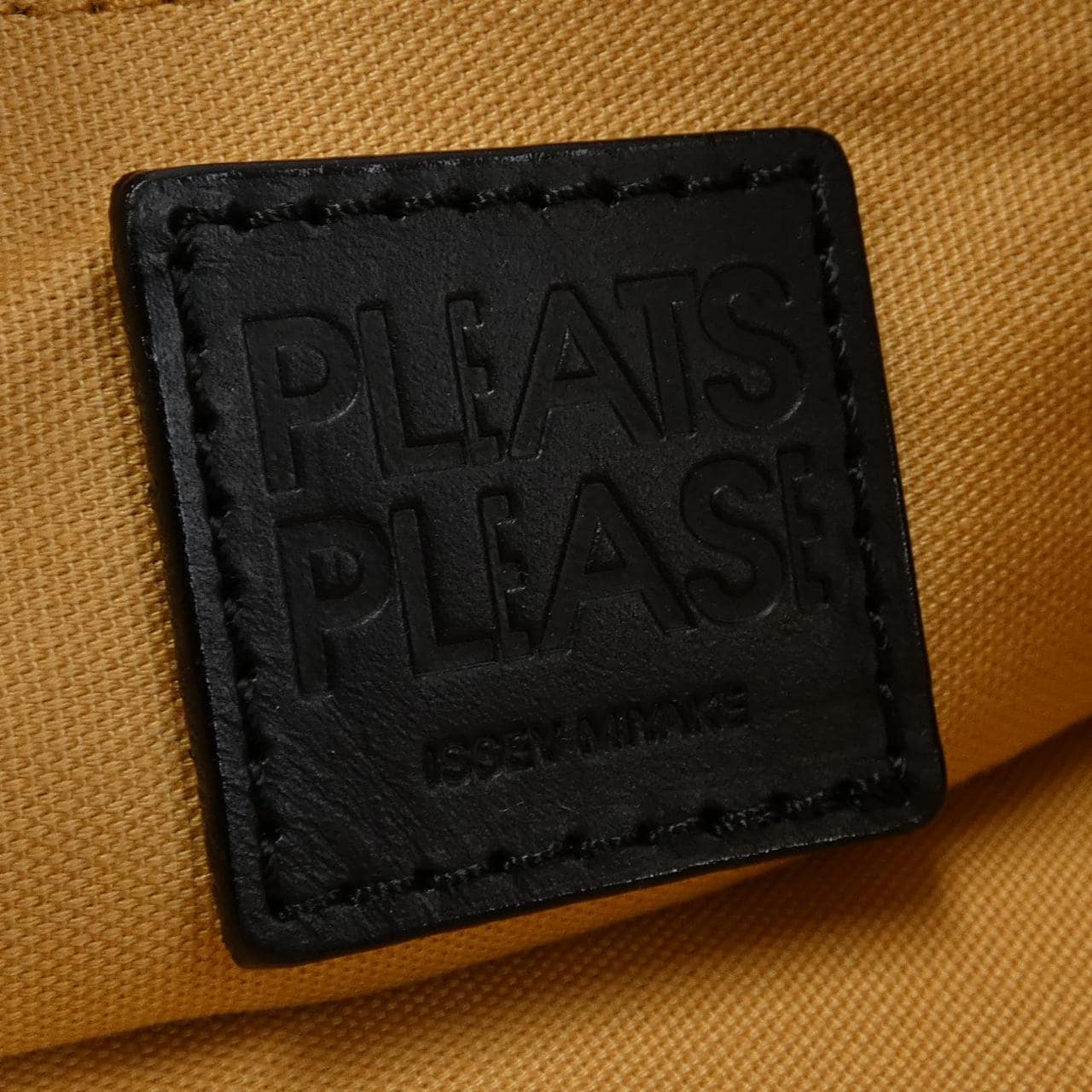 プリーツプリーズ PLEATS PLEASE BAG