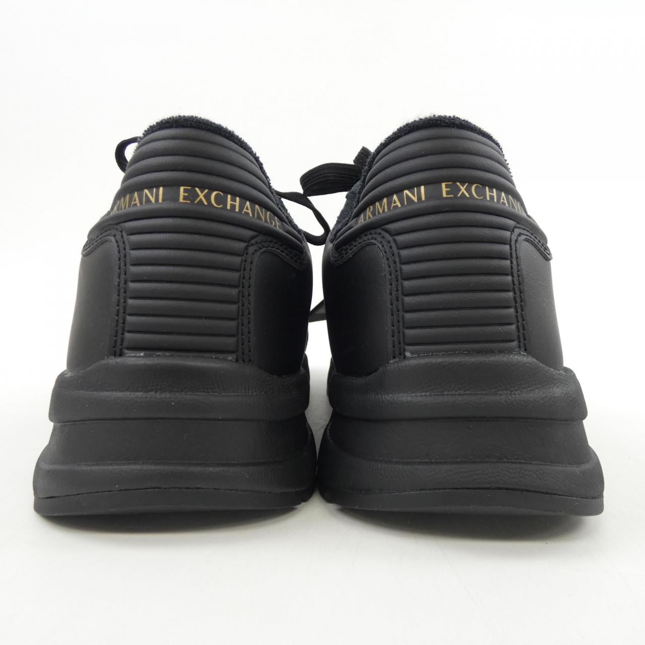 ARMANI EXCHANGE运动鞋