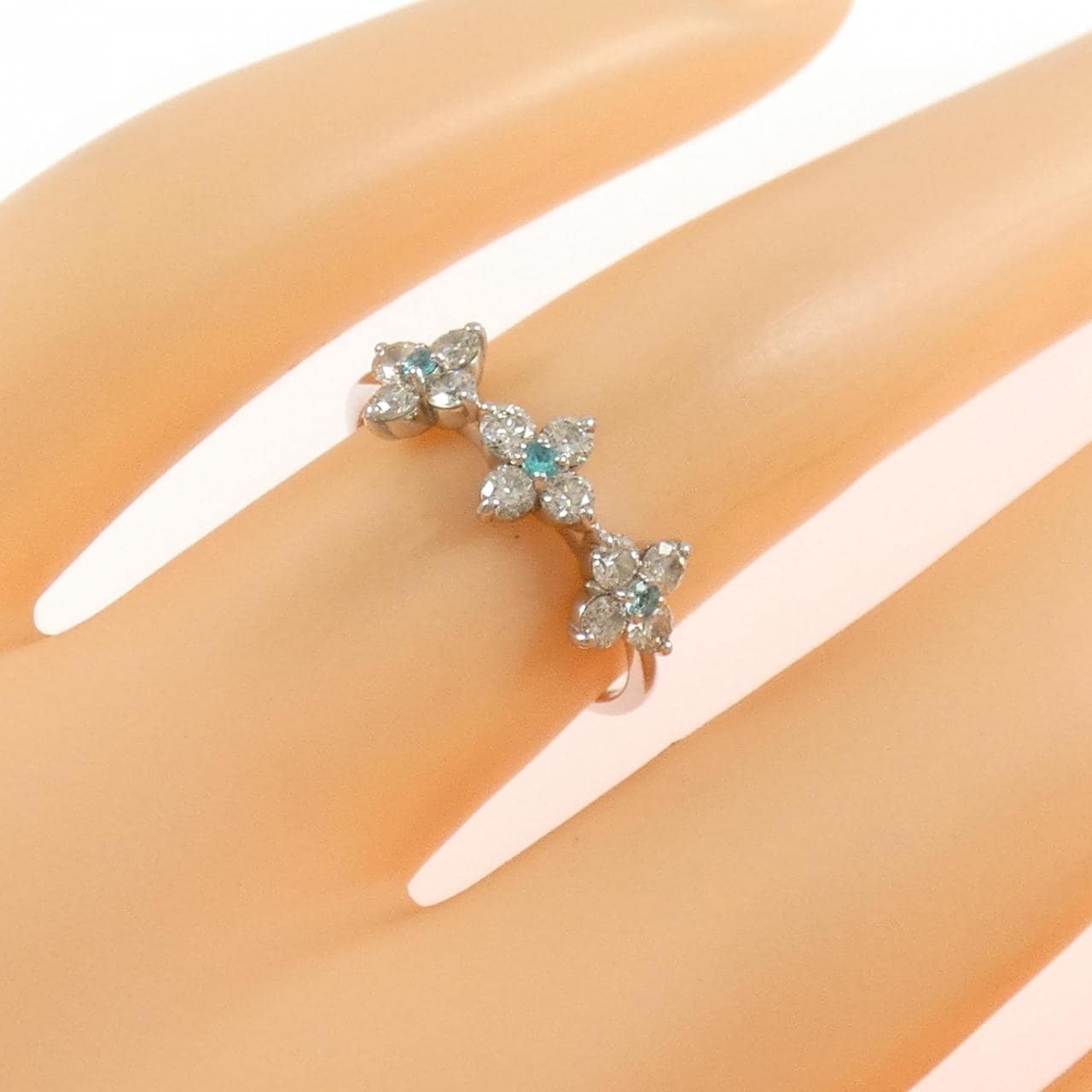 PT900 Flower Tourmaline Ring 0.03CT