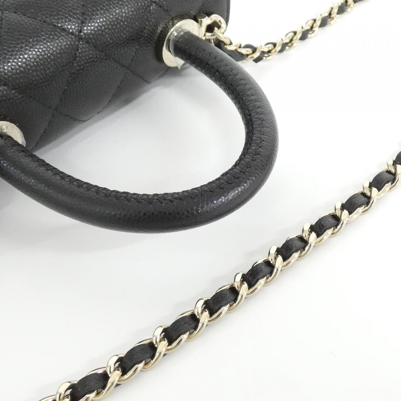 シャネル AP4244 チェーンクラッチ