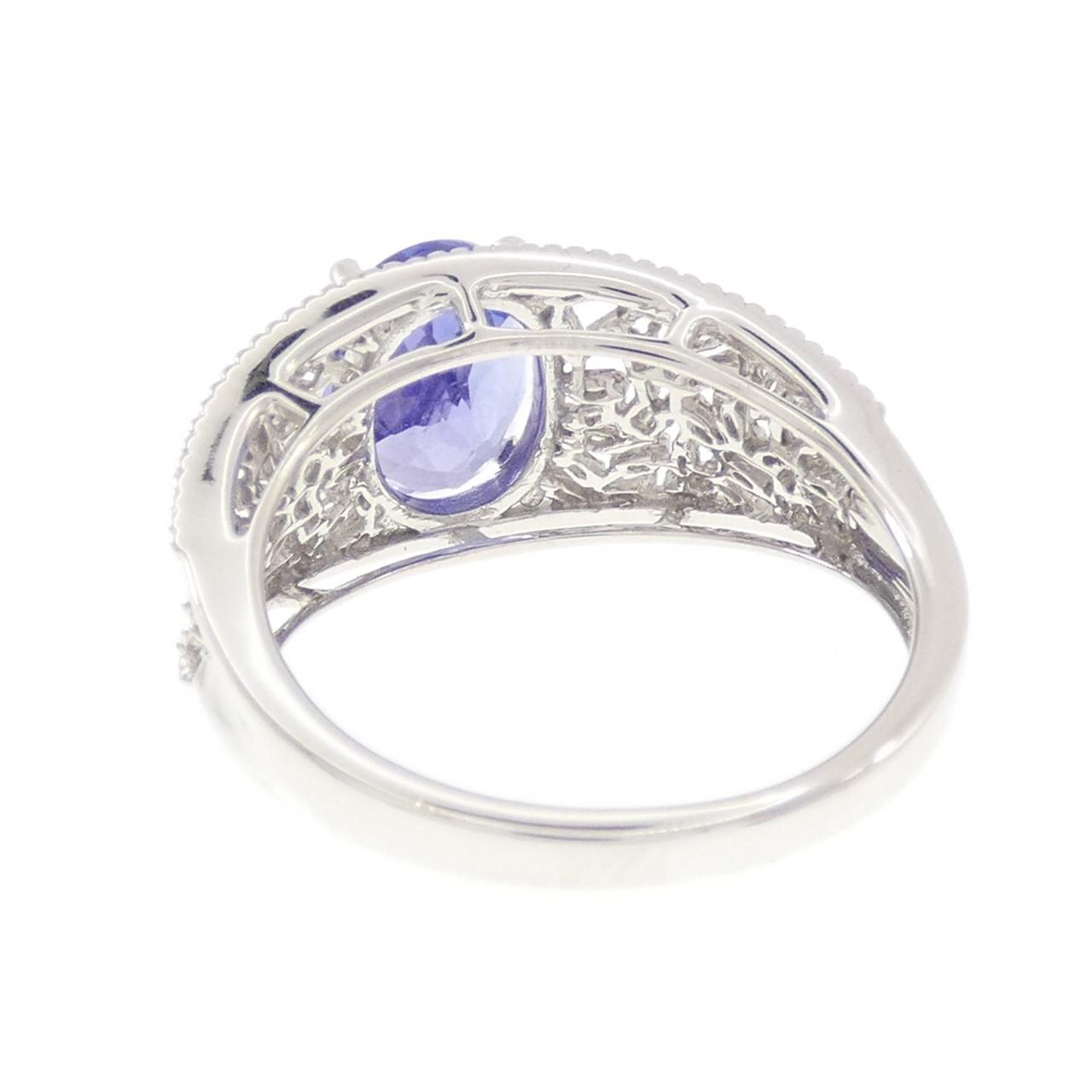 K18WG タンザナイト リング 2.00CT