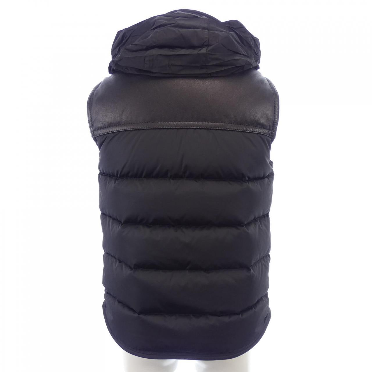 モンクレール MONCLER MILLAIS ダウンベスト