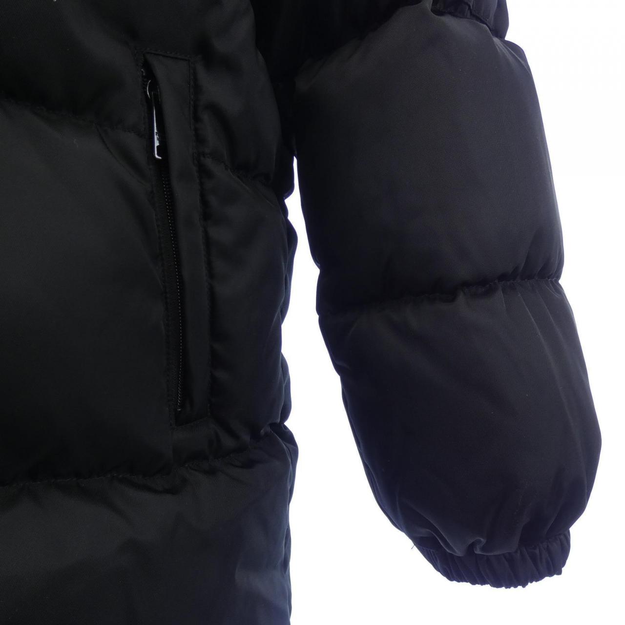 プラダ PRADA トライアングルロゴ 29X808 S202 1WQ8 ダウンジャケット