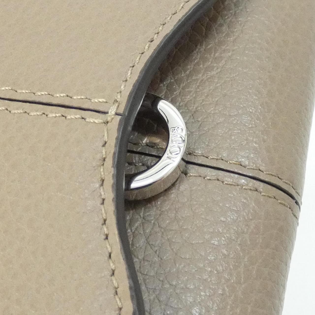 【新品】トッズ XAWDBNB0403XSOC413 財布