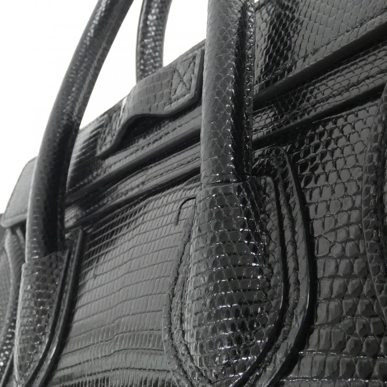 セリーヌ ラゲージ ナノ ショッパー 168244A6I バッグ