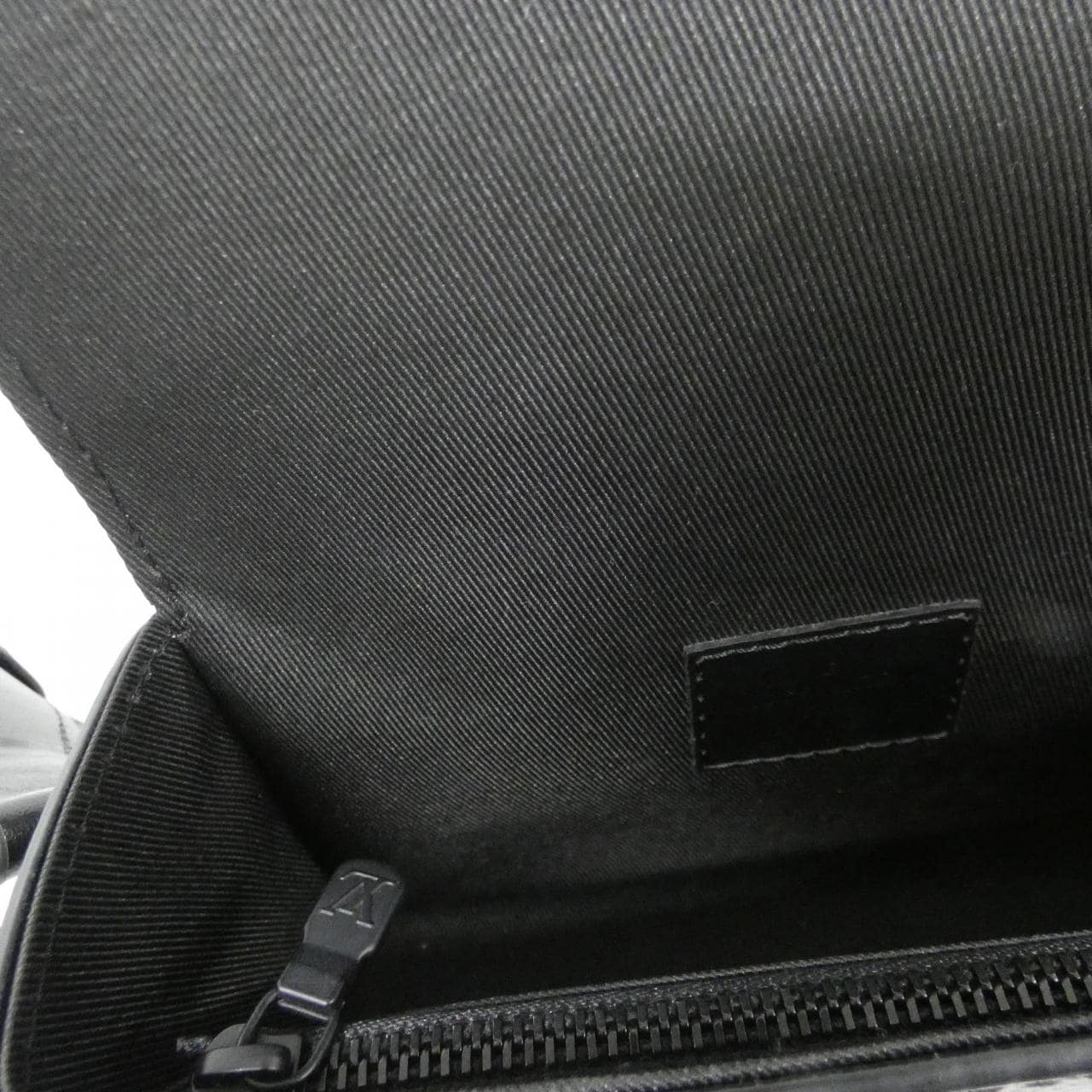 ルイヴィトン モノグラム エクリプス スティーマー ウエアラブル ウォレット M81783 ショルダーバッグ