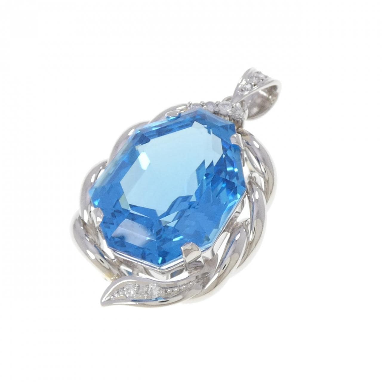 PT900 ブルートパーズ ペンダント 27.95CT