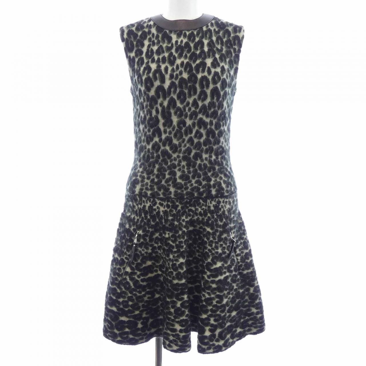 ルイヴィトン LOUIS VUITTON F4KD14ODO ワンピース