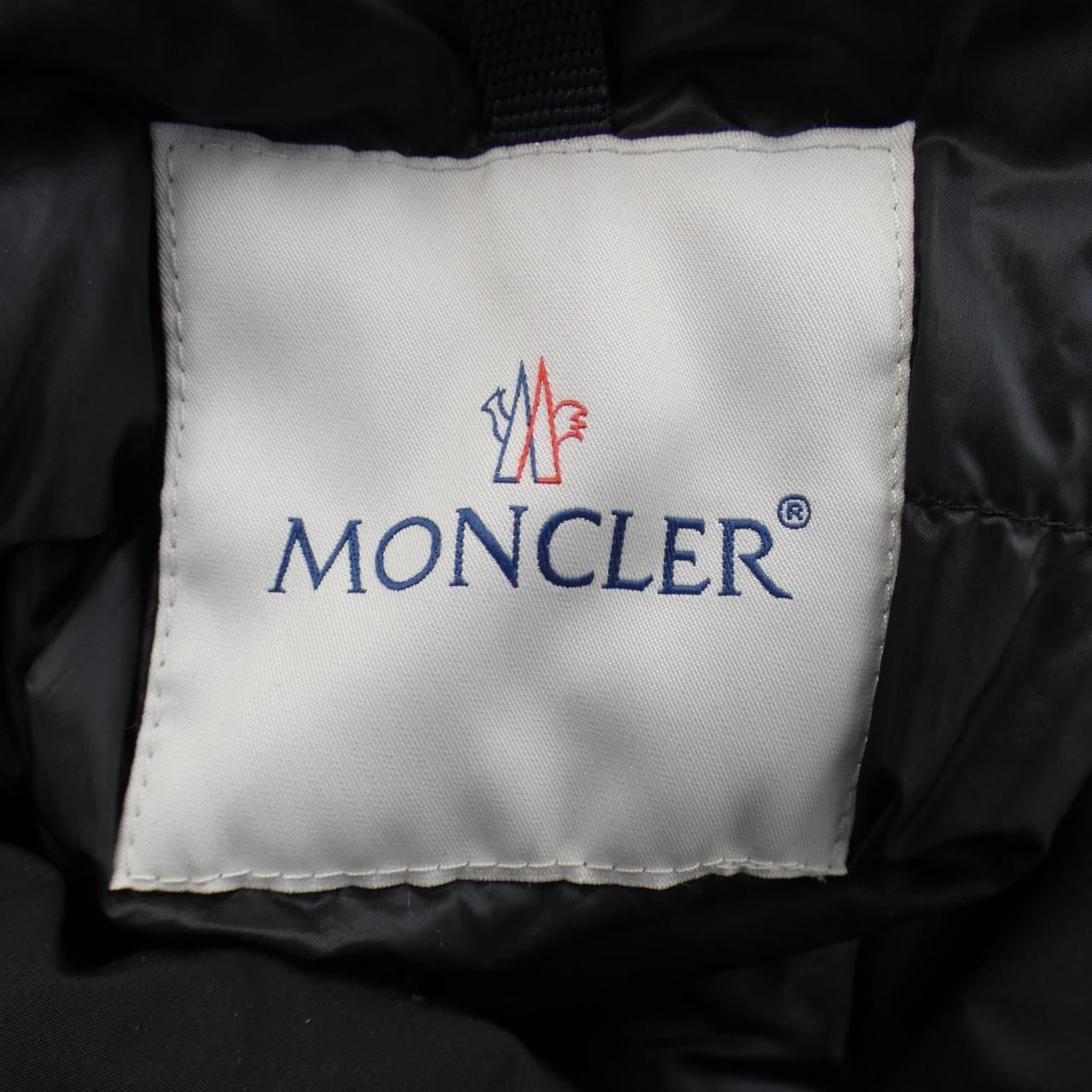 MONCLER蒙克勒羽绒服