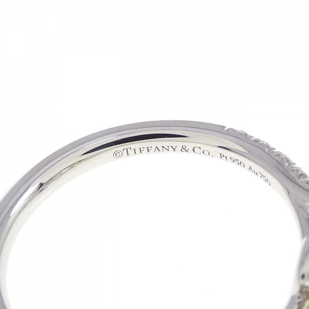 ティファニー ソレスト リング 0.40CT