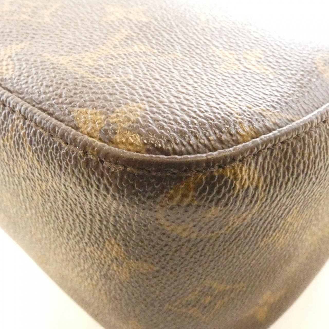 ルイヴィトン モノグラム ルーピング MM M51146 ショルダーバッグ