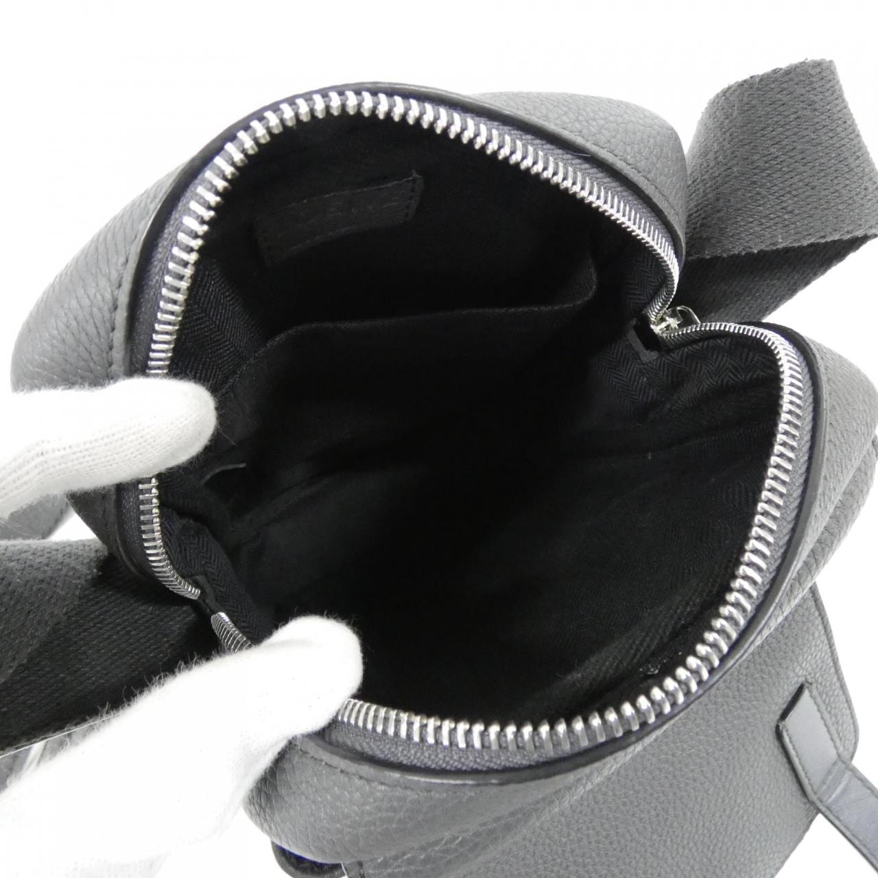 ロエベ ミリタリー クロス ボディ XS B553P59X01 ショルダーバッグ