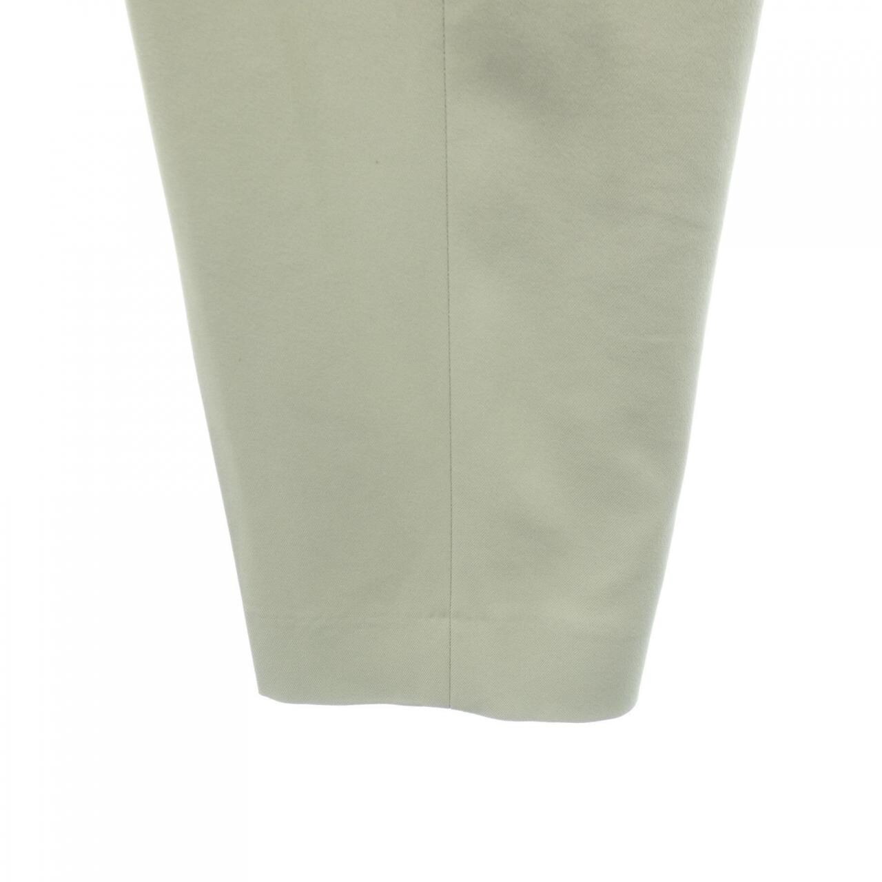 アクアスキュータム Aquascutum パンツ