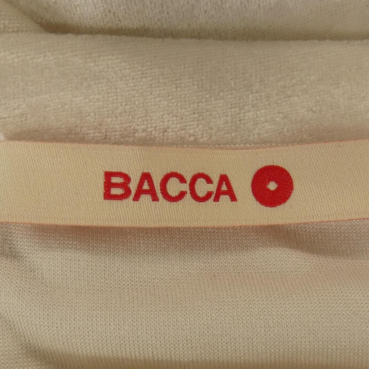 バッカ BACCA トップス