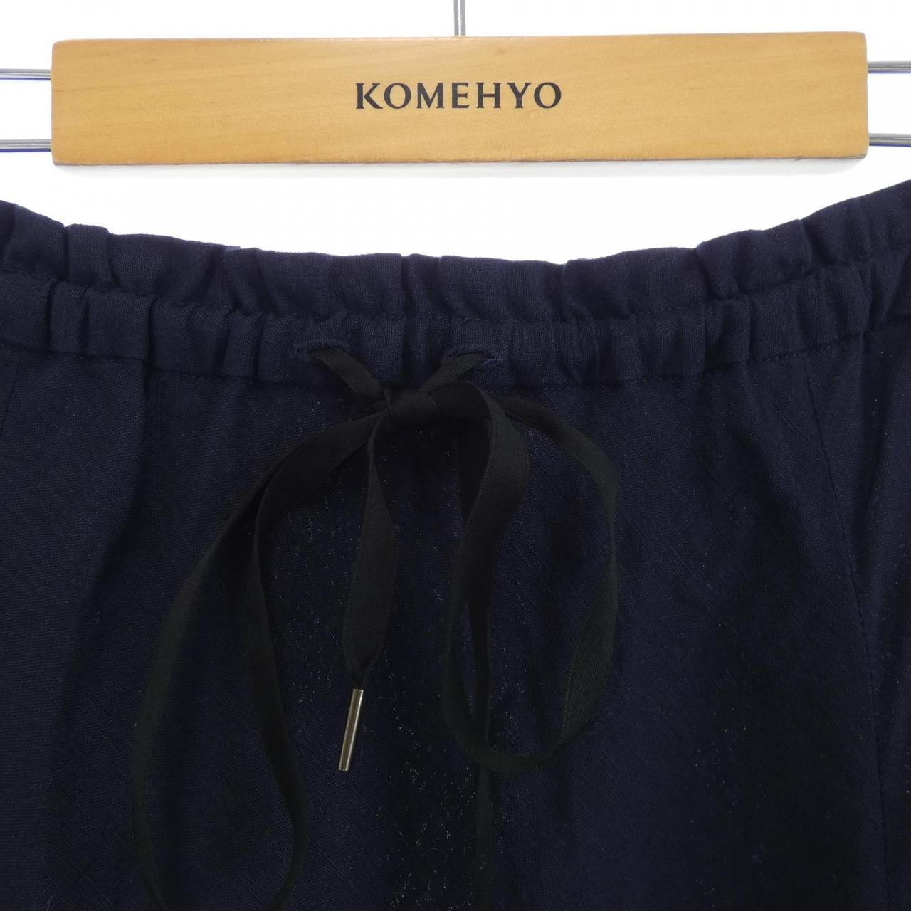 バーニーズニューヨーク BARNEYS NEW YORK スカート