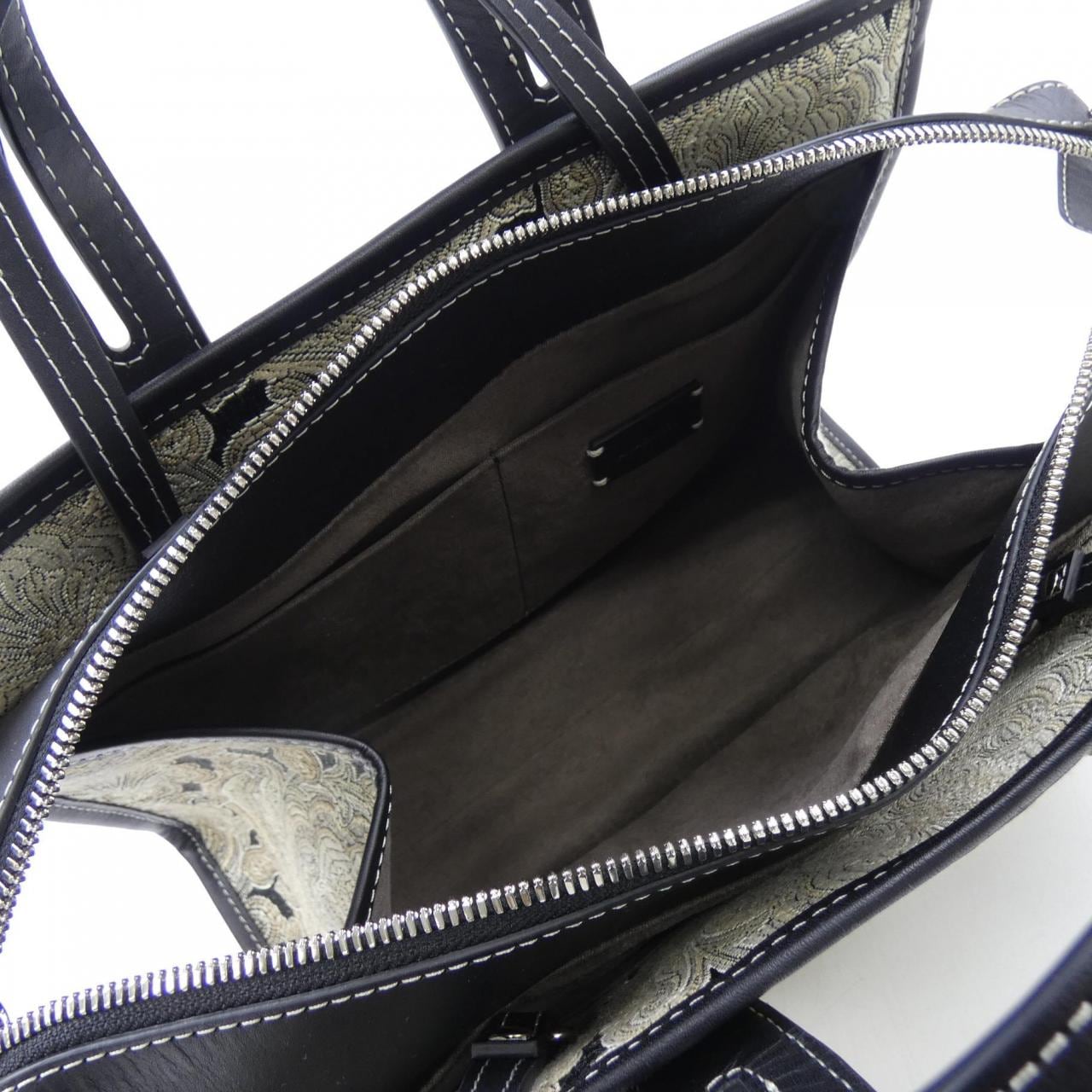 アヴァケーション A VACATION BAG