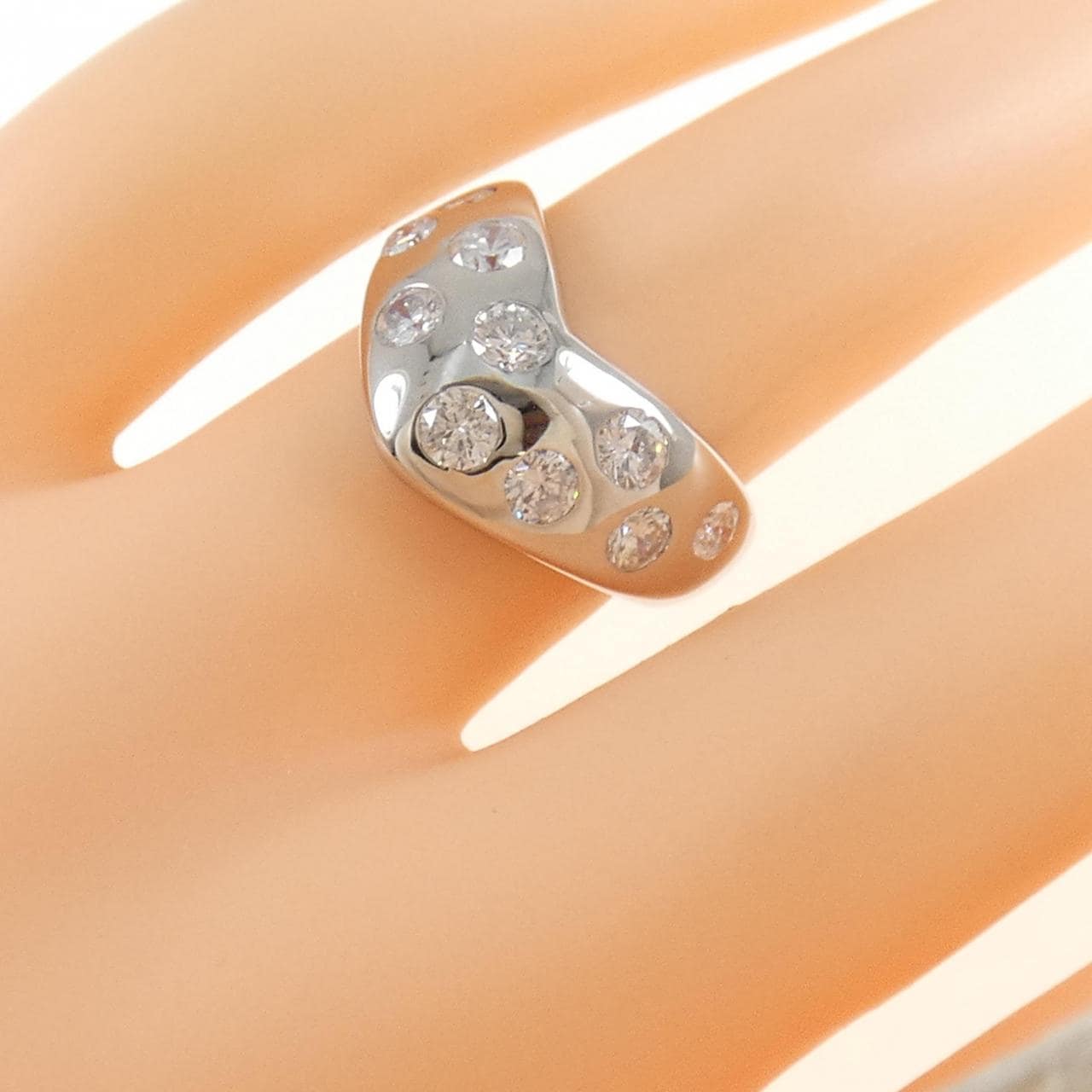 PT ダイヤモンド リング 1.05CT