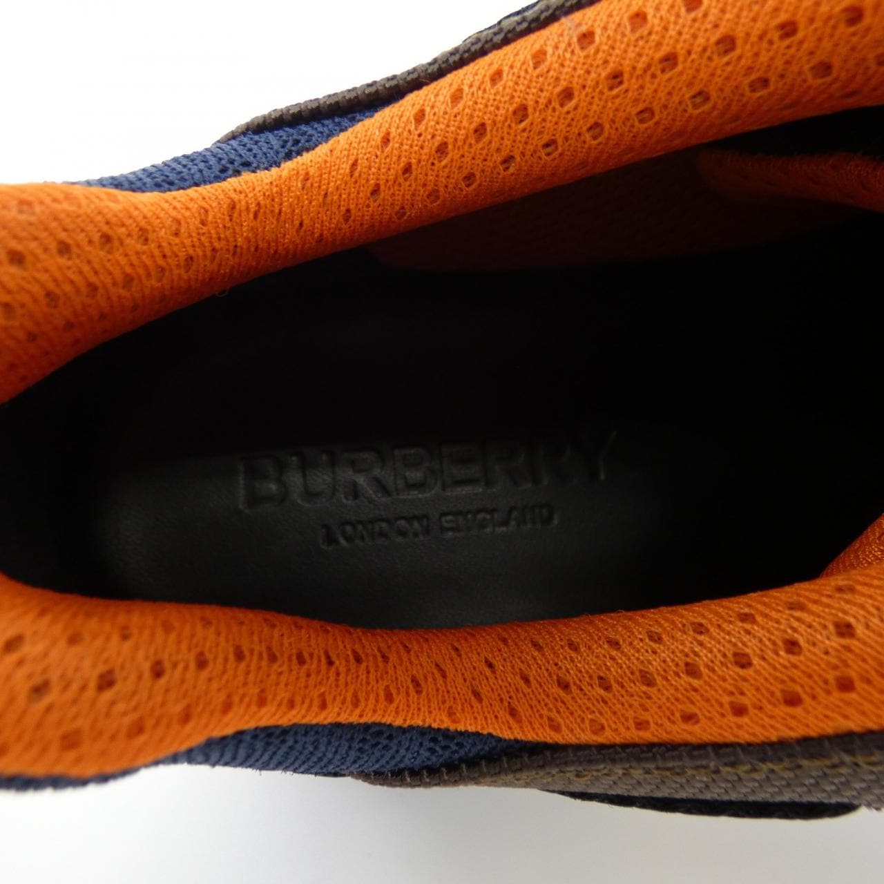 バーバリー BURBERRY 8015680 スニーカー