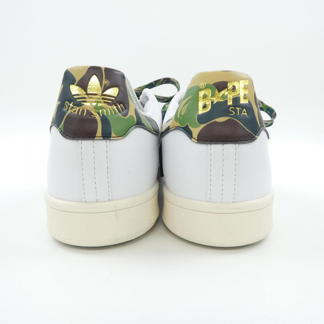 アディダス ADIDAS IG5916 スニーカー