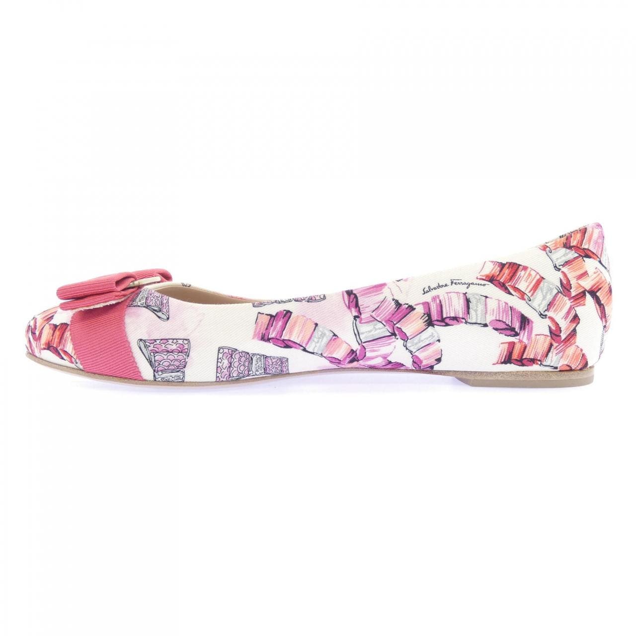 フェラガモ FERRAGAMO フラットシューズ