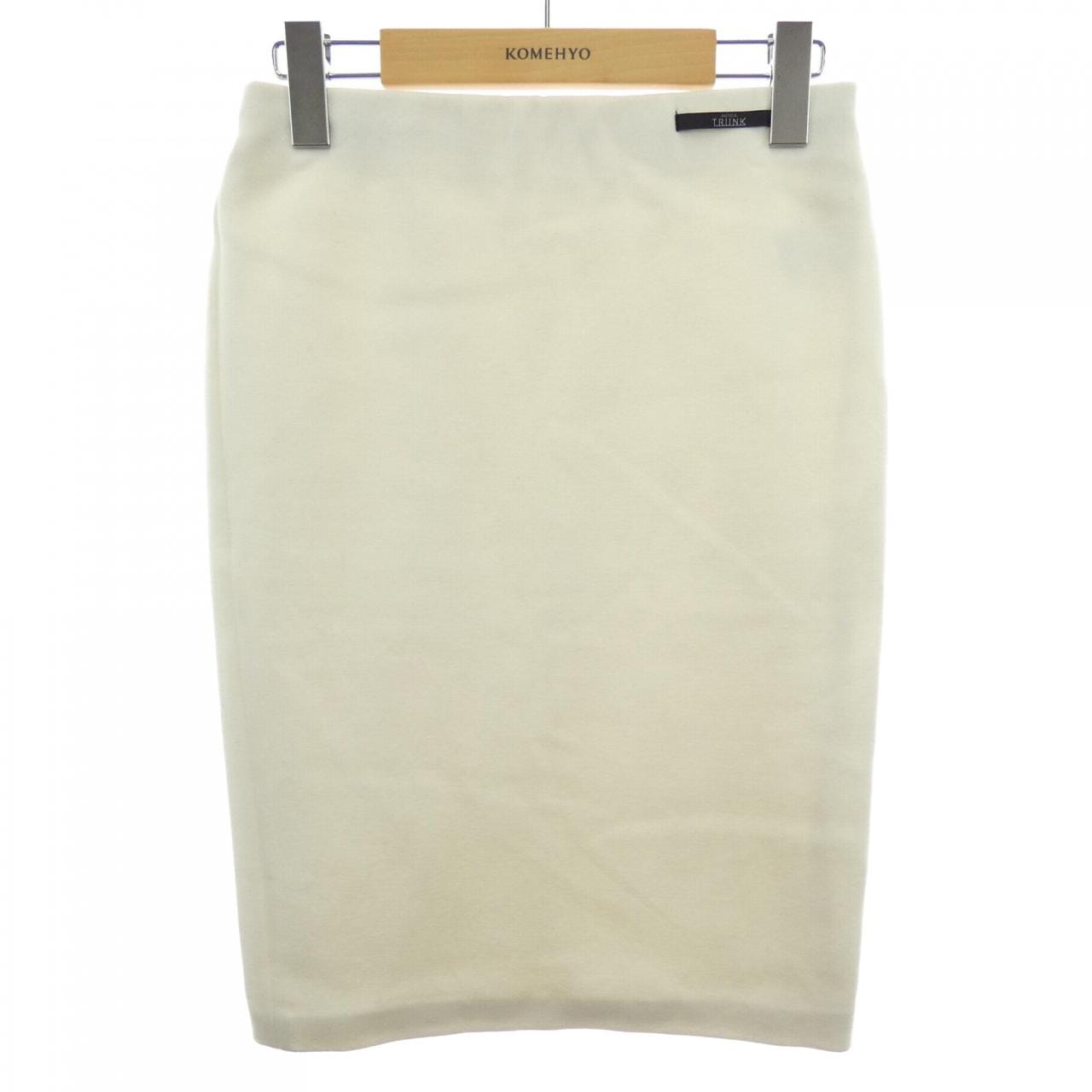 TRUNK スカート