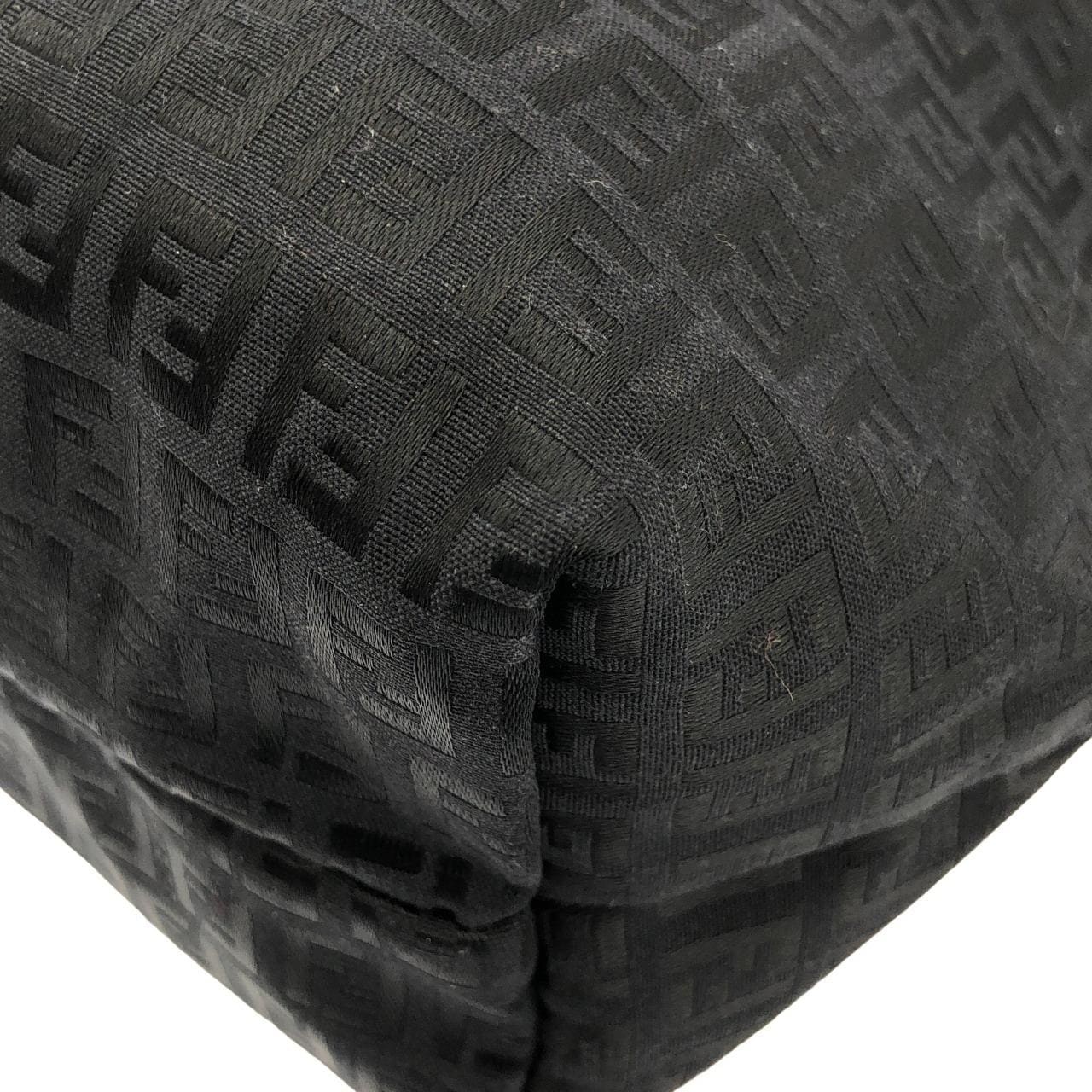 【ヴィンテージ】フェンディ 8BH025 ショルダーバッグ