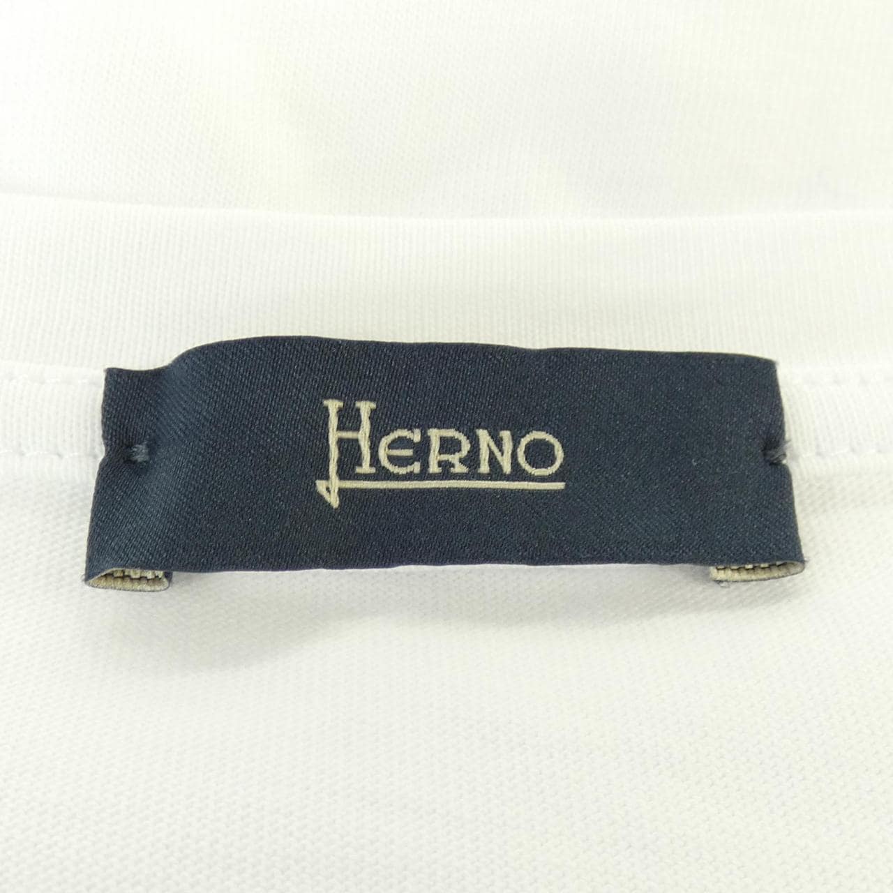 ヘルノ Herno JG000211U Tシャツ